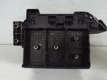 Load image into Gallery viewer, Fuse Box  S10/S15/SONOMA 2002 - MRK468104
