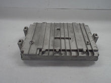 Load image into Gallery viewer, ECU ECM COMPUTER Jeep Liberty 2003 03 - MRK468240
