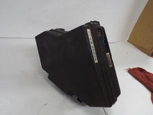 Load image into Gallery viewer, Fuse Box Honda Civic 2006 - MRK468305
