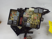 Load image into Gallery viewer, Fuse Box Ford Escape 2013 - MRK468600
