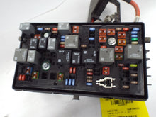 Load image into Gallery viewer, Fuse Box   0 - MRK468813
