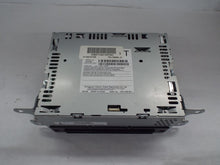 Load image into Gallery viewer, RADIO Ford Explorer 2014 14  AM FM CD MP3 - MRK468970
