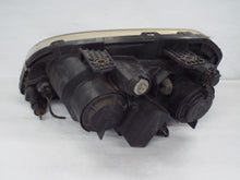 Load image into Gallery viewer, HEADLIGHT LAMP ASSEMBLY Suzuki Forenza 05 06 07 08 Right - MRK469025
