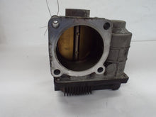 Load image into Gallery viewer, THROTTLE BODY Altima Sentra X-Trail 2002 02 03 04 05 06 - MRK469093
