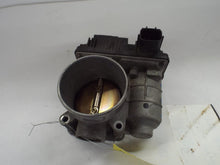 Load image into Gallery viewer, THROTTLE BODY Altima Sentra X-Trail 2002 02 03 04 05 06 - MRK469093
