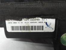 Load image into Gallery viewer, Fuse Box Dodge Dakota 2005 - MRK469380
