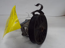 Load image into Gallery viewer, POWER STEERING PUMP Volvo S60 V70 S80 99 00 01 - 04 05 - MRK469404
