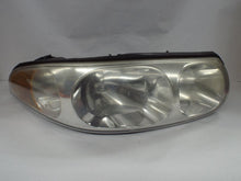 Load image into Gallery viewer, HEADLIGHT LAMP ASSEMBLY Buick Lesabre 00 01 02 03 04 05 Right - MRK469897
