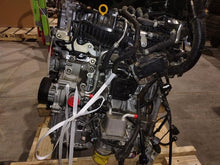 Load image into Gallery viewer, ENGINE MOTOR Infiniti QX50 2019 19 2020 20 4 CYL VIN A - MM2711829
