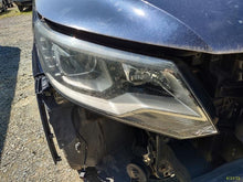 Load image into Gallery viewer, HEADLIGHT LAMP ASSEMBLY Volkswagen Tiguan 12 13 14 15 16 17 Right - MM2768640
