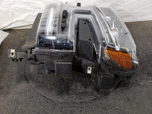 Load image into Gallery viewer, Headlight Lamp Assembly  SILVERADO 1500 PICKUP 2019 - MM2852424
