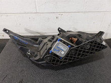 Load image into Gallery viewer, Headlight Lamp Assembly Ford Explorer 2019 - MM2926258
