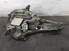 Load image into Gallery viewer, Headlight Lamp Assembly Cadillac XT5 2017 - MM2943670
