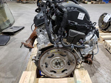 Load image into Gallery viewer, Engine Motor  SILVERADO 1500 PICKUP 2023 - MM2963064
