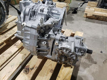 Load image into Gallery viewer, Transmission  AUDI Q3 2022 - MM2996647
