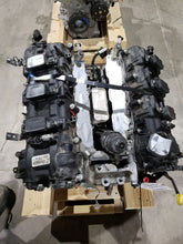 Load image into Gallery viewer, Engine Motor Chrysler Pacifica 2020 - MM2998457
