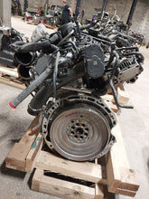 Load image into Gallery viewer, Engine Motor  INFINITI QX30 2017 - MM3043458
