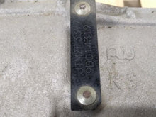 Load image into Gallery viewer, Transmission  RAV4 2009 - MM3048046
