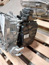 Load image into Gallery viewer, Transmission Volvo XC40 2022 - MM3063369
