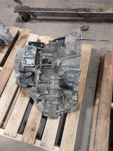 Load image into Gallery viewer, TRANSMISSION Toyota Rav4 13 14 15 16 17 18 FWD VIN F - MM3093328
