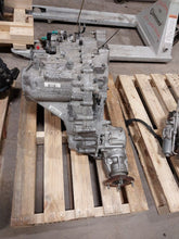 Load image into Gallery viewer, Transmission Acura RL 2011 - MM3119867
