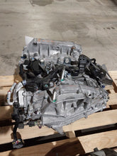 Load image into Gallery viewer, Transmission Honda HR-V 2024 - MM3148632
