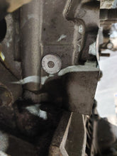Load image into Gallery viewer, Engine Motor Hyundai Sonata 2006 - MM3156618
