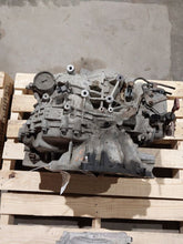 Load image into Gallery viewer, Transmission Hyundai Sonata 2006 - MM3156619
