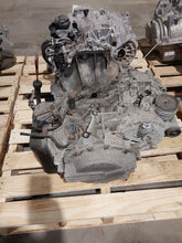 Load image into Gallery viewer, Transmission Hyundai Sonata 2006 - MM3156619
