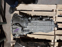 Load image into Gallery viewer, Transmission Kia K900 2016 - MM3162963
