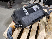 Load image into Gallery viewer, Engine Motor  I-PACE 2020 - MM3166337
