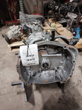 Load image into Gallery viewer, Transmission  XV CROSSTREK 2020 - MM3179609
