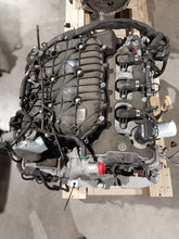 Load image into Gallery viewer, Engine Motor Chevrolet Traverse 2019 - MM3198941
