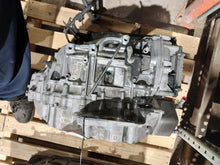 Load image into Gallery viewer, Transmission Acura RLX 2018 - MM3203848
