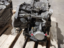 Load image into Gallery viewer, TRANSMISSION Toyota Corolla 14 15 16 17 18 19 FWD - MM3204002
