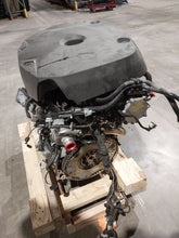 Load image into Gallery viewer, Engine Motor Volvo XC40 2022 - MM3207422
