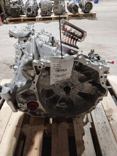 Load image into Gallery viewer, Transmission  RAV4 2023 - MM3207530
