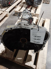 Load image into Gallery viewer, Transmission Subaru Legacy 2006 - MM3208979
