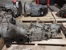 Load image into Gallery viewer, Transmission Subaru Legacy 2006 - MM3208979
