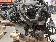 Load image into Gallery viewer, Engine Motor  CT6 2017 - MM3214275
