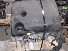 Load image into Gallery viewer, Engine Motor Chevrolet Traverse 2018 - MM3241384
