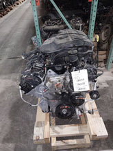 Load image into Gallery viewer, Engine Motor Chrysler Pacifica 2018 - MM3241733
