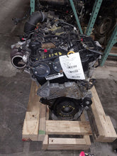 Load image into Gallery viewer, Engine Motor Volkswagen Tiguan 2018 - MM3260471
