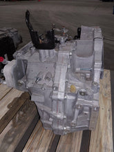 Load image into Gallery viewer, Transmission Toyota Sienna 2017 - MM3262116

