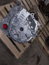 Load image into Gallery viewer, Transmission  RAV4 2021 - MM3282788
