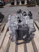 Load image into Gallery viewer, TRANSMISSION Toyota Corolla 2019 19 2020 20 2021 21 - MM3286494
