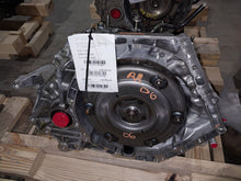 Load image into Gallery viewer, Transmission  MAZDA CX-30 2023 - MM3300088
