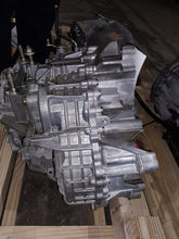 Load image into Gallery viewer, Transmission  MAZDA CX-30 2023 - MM3300088
