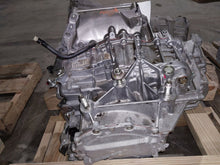 Load image into Gallery viewer, Transmission  MAZDA CX-30 2023 - MM3300088
