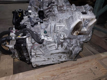 Load image into Gallery viewer, Transmission Kia Sportage 2024 - MM3324039
